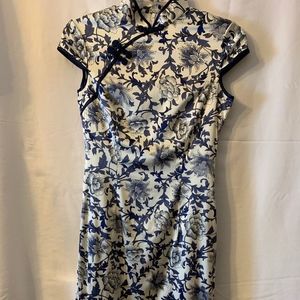 Beautiful Knee Length Chinese Dress Sz 4